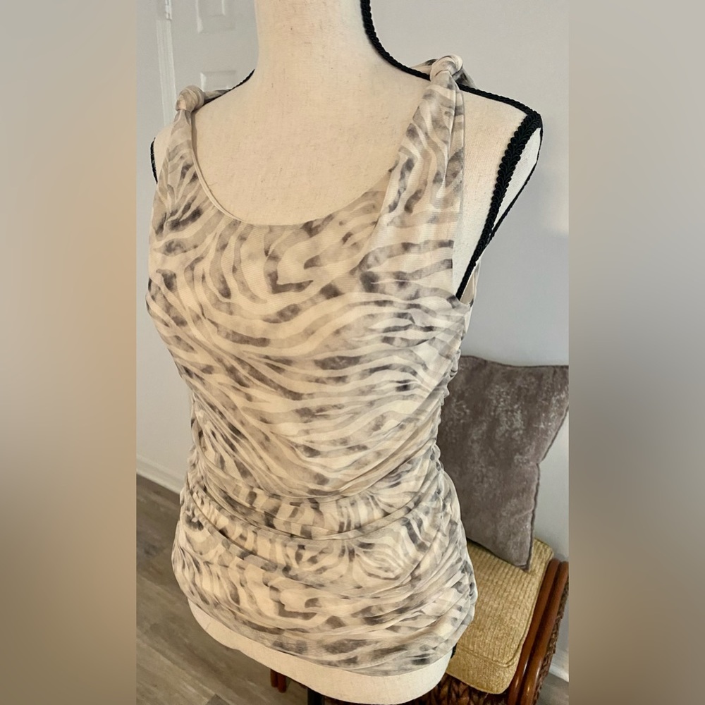 Sleeveless top